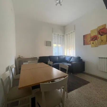 Nuova Nonna Prassede Con Giardino E Posto Auto Casa de Férias