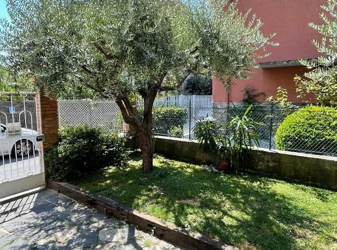 Nuova Nonna Prassede Con Giardino E Posto Auto * 레코