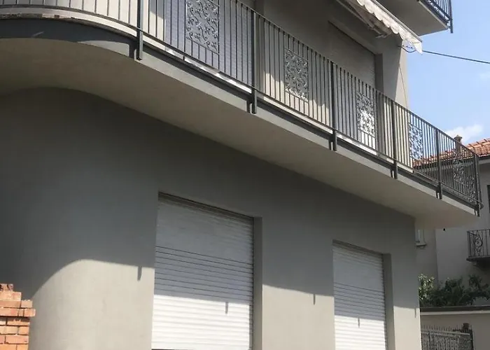 펜션 Nuova Nonna Prassede Con Giardino E Posto Auto *